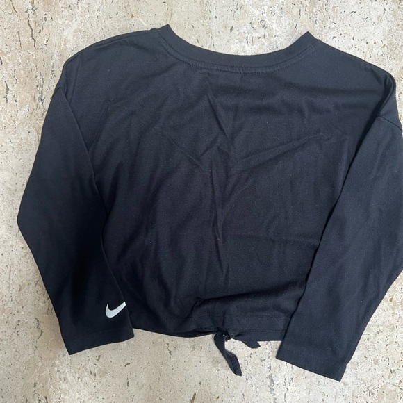 Girl’s Size Small 6 Cloths Bundle Jeans, Nike Shirt, Vest - Picture 3 of 10